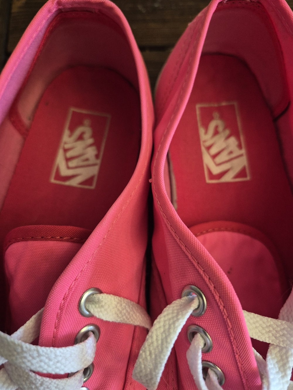 Pink Vans. - Picture 8 of 8